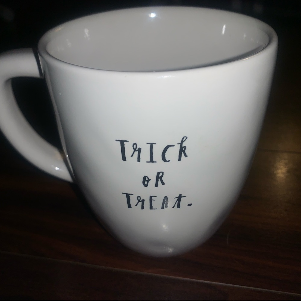 Rae Dunn Trick or Treat Scarecrow Mug